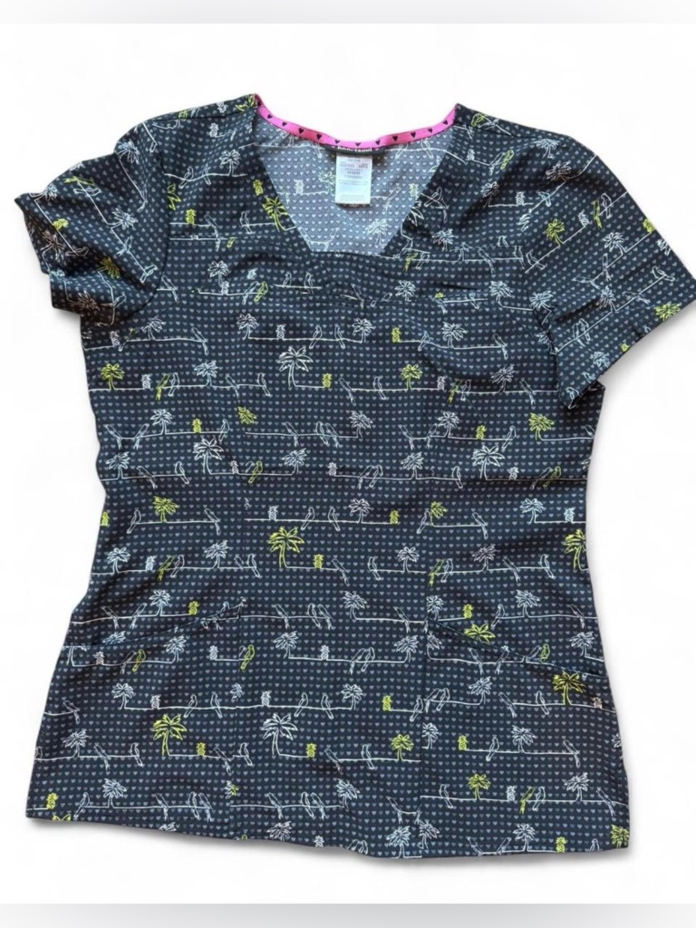 HeartSoul Palm Tree Scrub Top size M